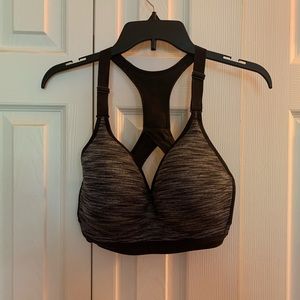 VS Incredible Sports Bra
